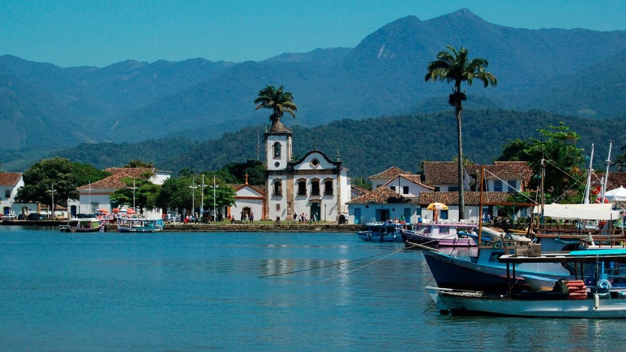 Roteiros no Brasil além das capitais - Paraty (RJ)